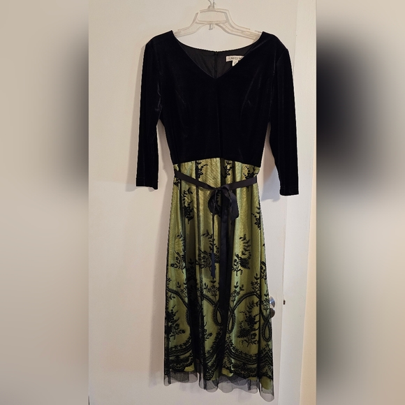Coldwater Creek Dresses & Skirts - Coldwater creek formal dress 12P